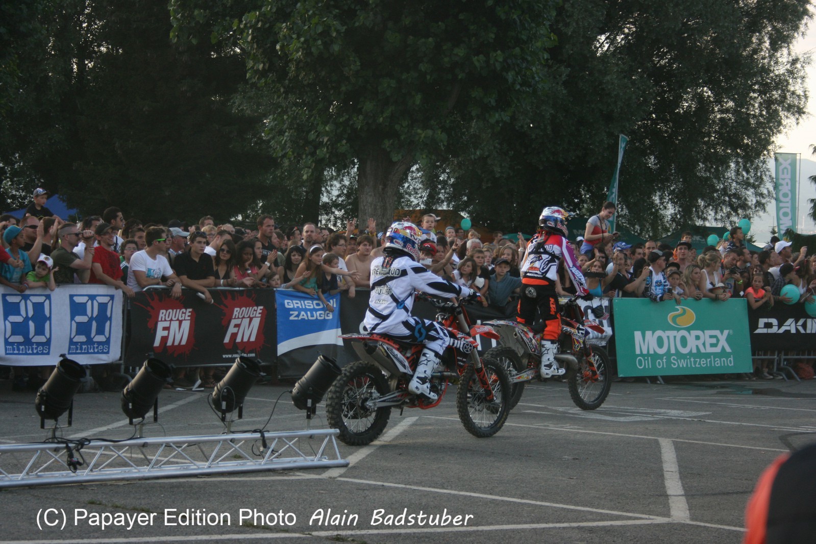 FMX_120